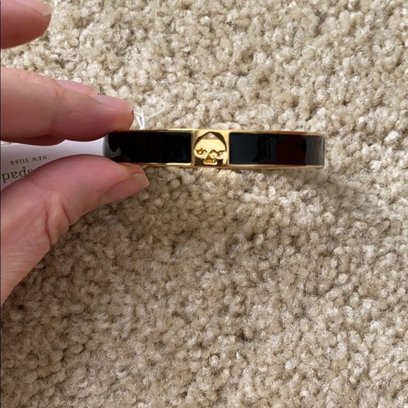 NWT Kate spade bangle and necklace set blk/gld - Picture 3 of 4